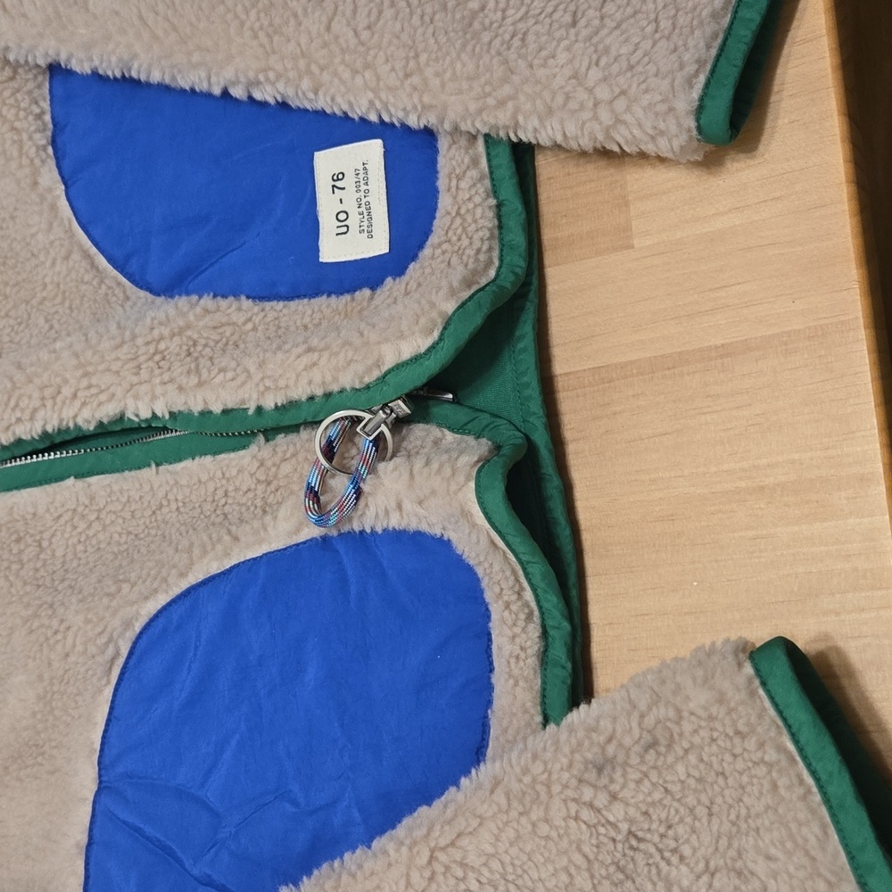 Retro Crop Jacket - Picture 2 of 3